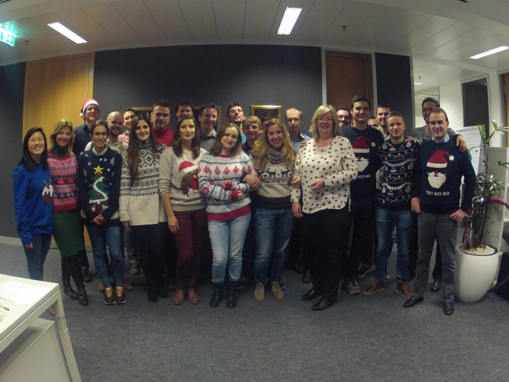 Ingenious Team with Christmas Jumper